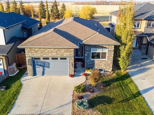 3036 58 Avenue Ne, Rural Leduc County, AB - Outdoor