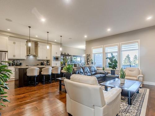 3036 58 Avenue Ne, Rural Leduc County, AB - Indoor Photo Showing Living Room