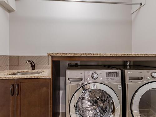 3036 58 Avenue Ne, Rural Leduc County, AB - Indoor Photo Showing Laundry Room