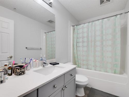 103 4403 23 Street, Edmonton, AB - Indoor Photo Showing Bathroom