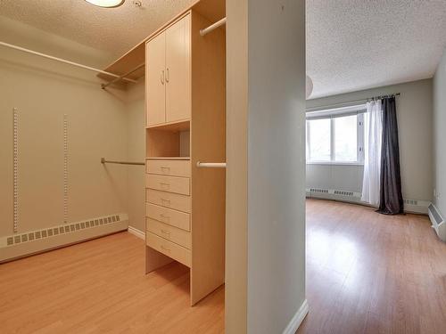 414 11716 100 Avenue, Edmonton, AB - Indoor Photo Showing Other Room