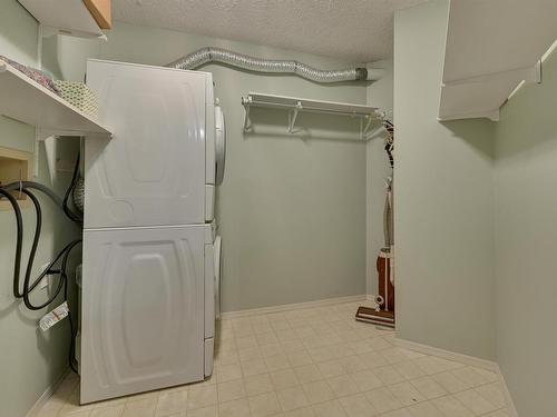 414 11716 100 Avenue, Edmonton, AB - Indoor Photo Showing Other Room