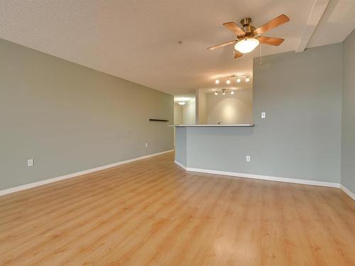 414 11716 100 Avenue, Edmonton, AB - Indoor Photo Showing Other Room