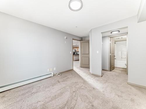 301 11453 Ellerslie Road, Edmonton, AB - Indoor Photo Showing Other Room