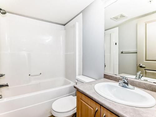 301 11453 Ellerslie Road, Edmonton, AB - Indoor Photo Showing Bathroom