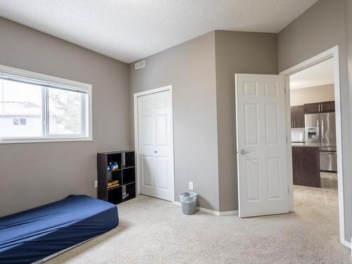 17 6520 2 Avenue Sw, Edmonton, AB - Indoor Photo Showing Bedroom