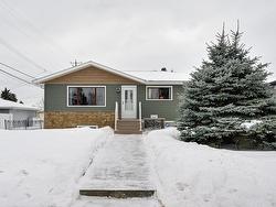 5607 85 Avenue NW  Edmonton, AB T6B 0J1