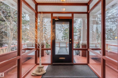 10417 Saskatchewan Drive, Edmonton, AB -  Photo Showing Other Room