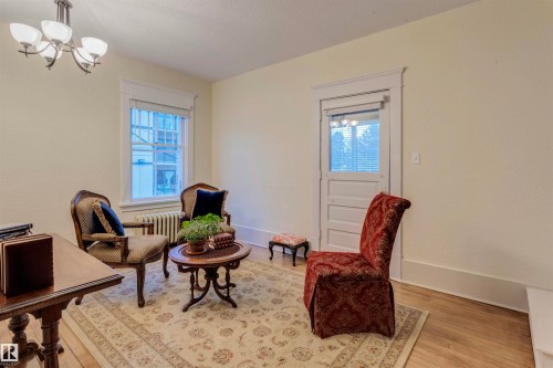 10417 Saskatchewan Drive, Edmonton, AB - Indoor