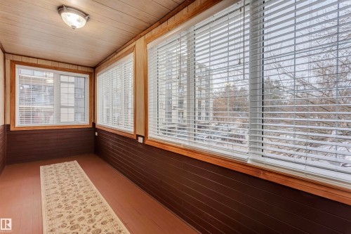 10417 Saskatchewan Drive, Edmonton, AB - Indoor Photo Showing Other Room