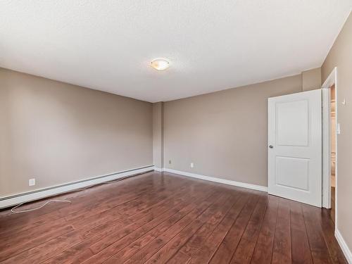 404 11007 83 Avenue, Edmonton, AB - Indoor Photo Showing Other Room