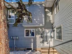 55 1415 62 Street  Edmonton, AB T6L 4K1