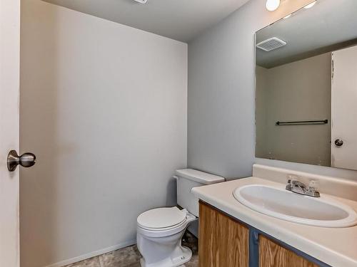 55 1415 62 Street, Edmonton, AB - Indoor Photo Showing Bathroom