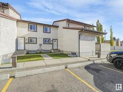 2914 36 ST NW  Edmonton, AB T6L 5H4