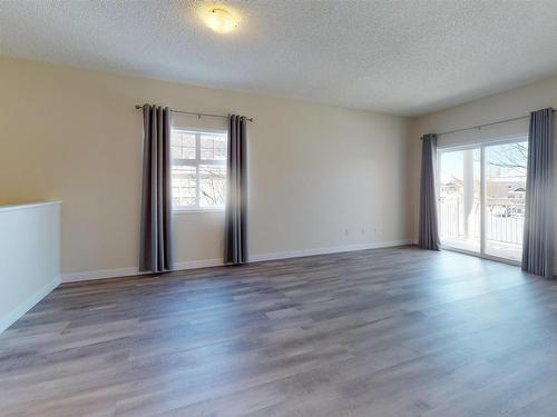 26 3040 Spence Wynd, Edmonton, AB - Indoor Photo Showing Other Room