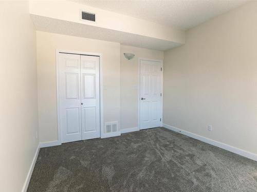 26 3040 Spence Wynd, Edmonton, AB - Indoor Photo Showing Other Room