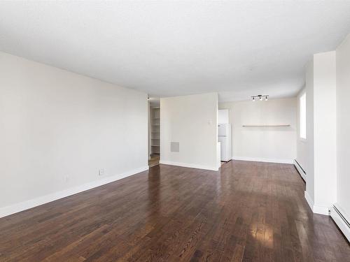 307 9028 Jasper Avenue, Edmonton, AB - Indoor Photo Showing Other Room