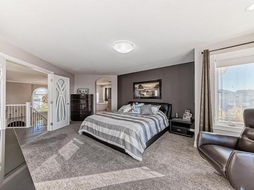 1527 Haswell Close, Edmonton, AB - Indoor Photo Showing Bedroom