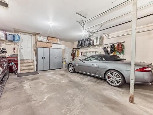 1527 Haswell Close, Edmonton, AB - Indoor Photo Showing Garage