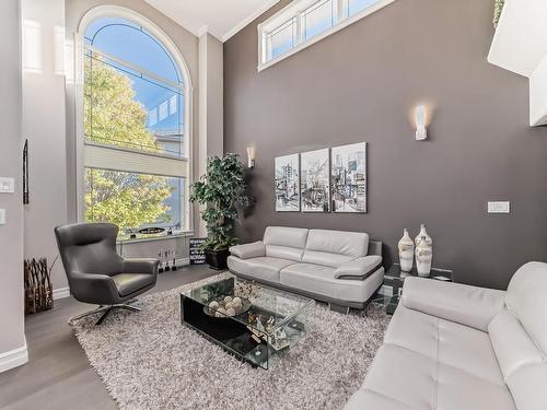 1527 Haswell Close, Edmonton, AB - Indoor Photo Showing Living Room