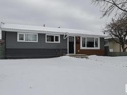 5808 94A Avenue NW  Edmonton, AB T6B 0Y8