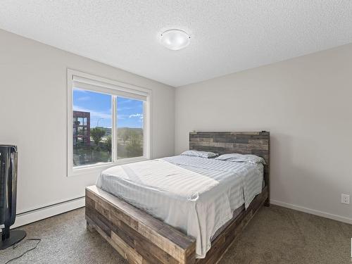 303 5521 7 Avenue, Edmonton, AB - Indoor Photo Showing Bedroom