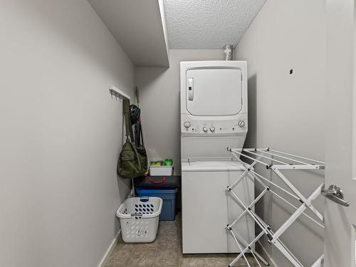 303 5521 7 Avenue, Edmonton, AB - Indoor Photo Showing Laundry Room