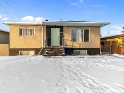 9736 63 Avenue  Edmonton, AB T6E 0G6