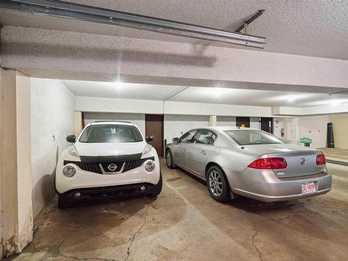 305 8707 107 Street, Edmonton, AB - Indoor Photo Showing Garage