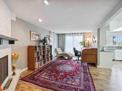 305 8707 107 Street, Edmonton, AB - Indoor Photo Showing Bedroom