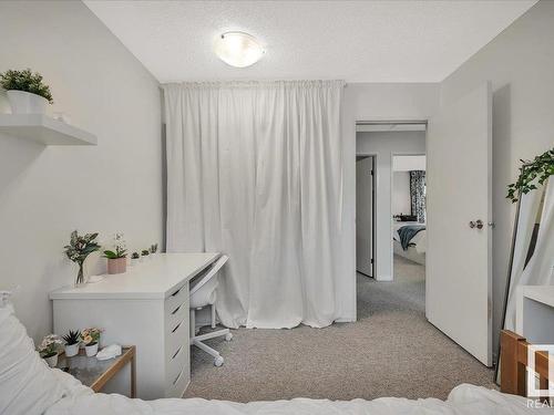 3623 30 Avenue, Edmonton, AB - Indoor Photo Showing Bedroom