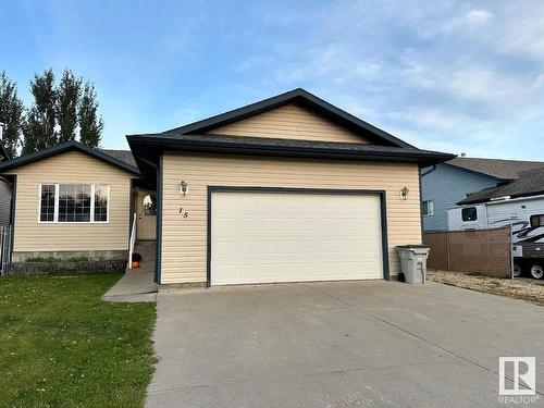 15 Poplar Dr, Whitecourt, AB 