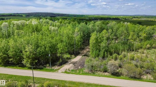 55102B Rr 61, Rural Lac Ste. Anne County, AB 