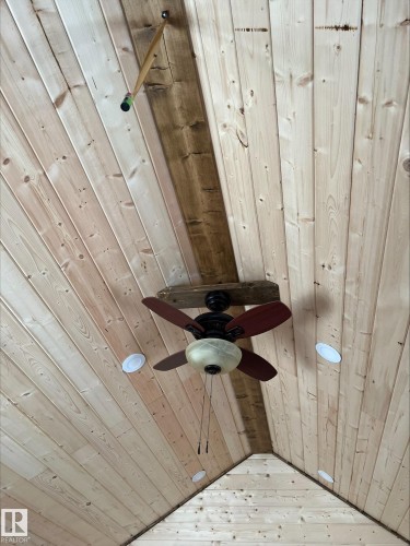 55102B Rr 61, Rural Lac Ste. Anne County, AB 