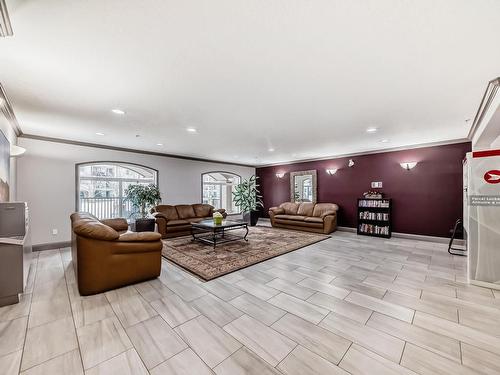 104 13005 140 Avenue, Edmonton, AB - Indoor