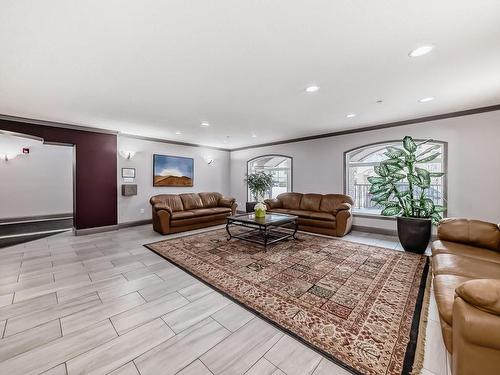 104 13005 140 Avenue, Edmonton, AB - Indoor Photo Showing Living Room