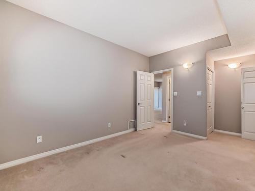 69 3040 Spence Wynd, Edmonton, AB - Indoor Photo Showing Other Room