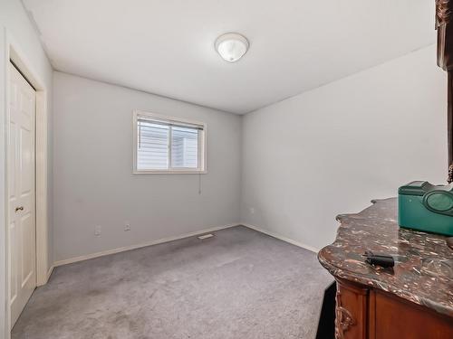 4126 33A Avenue, Edmonton, AB - Indoor Photo Showing Other Room