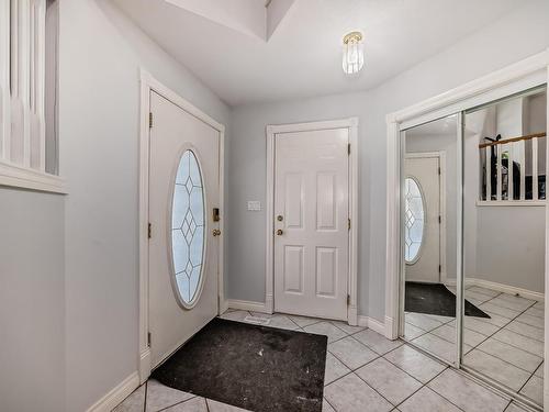 4126 33A Avenue, Edmonton, AB - Indoor Photo Showing Other Room