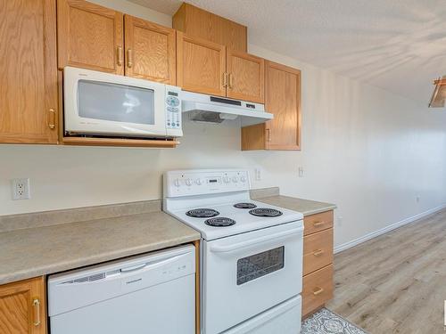 336 2741 55 Street, Edmonton, AB - Indoor Photo Showing Kitchen