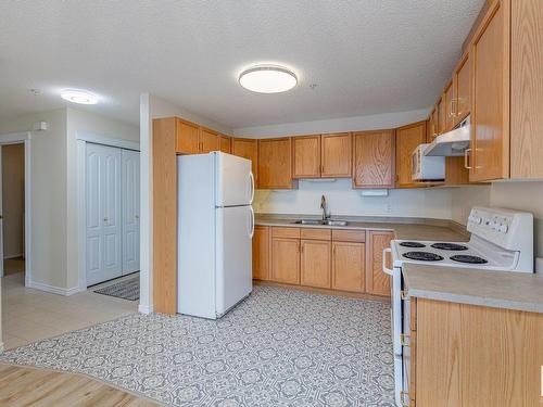 336 2741 55 Street, Edmonton, AB - Indoor Photo Showing Kitchen With Double Sink