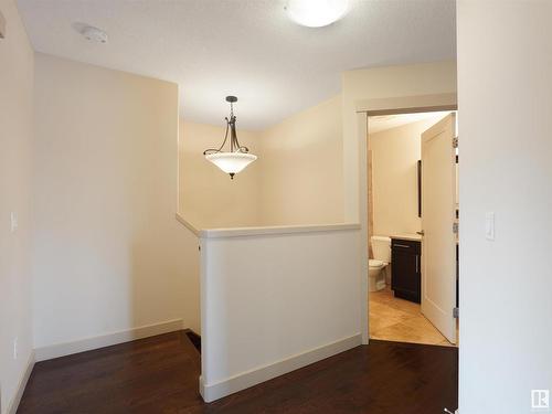 9648 106 Avenue, Edmonton, AB - Indoor Photo Showing Other Room