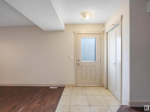 9648 106 Avenue, Edmonton, AB - Indoor Photo Showing Other Room