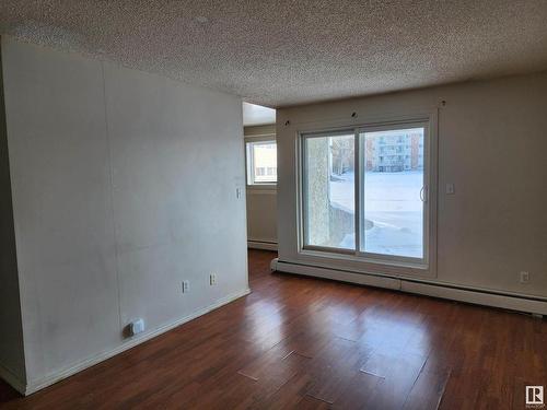 9 11265 31 Avenue, Edmonton, AB - Indoor Photo Showing Other Room