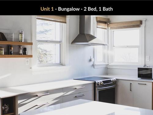 9453 100A Avenue, Edmonton, AB - Indoor Photo Showing Kitchen