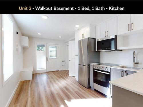 9453 100A Avenue, Edmonton, AB - Indoor Photo Showing Kitchen