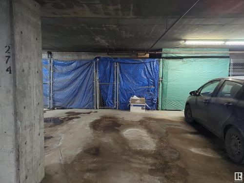 127 2503 Hanna Crescent, Edmonton, AB - Indoor Photo Showing Garage