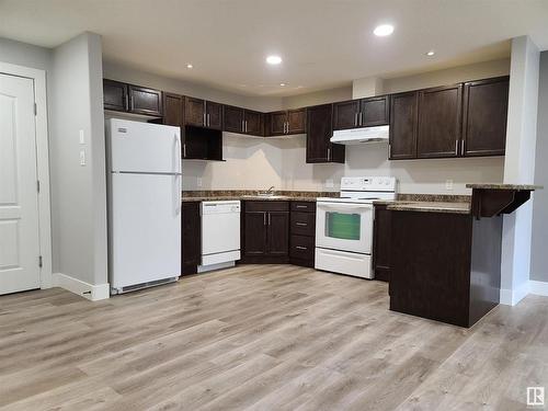 2118 320 Clareview Station Drive, Edmonton, AB - Indoor Photo Showing Kitchen