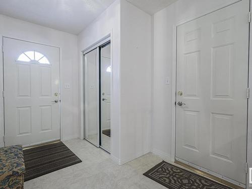 905 Youville Drive W, Edmonton, AB - Indoor Photo Showing Other Room