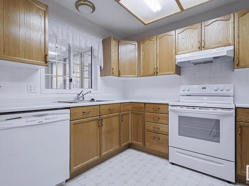 905 Youville Drive W, Edmonton, AB - Indoor Photo Showing Kitchen